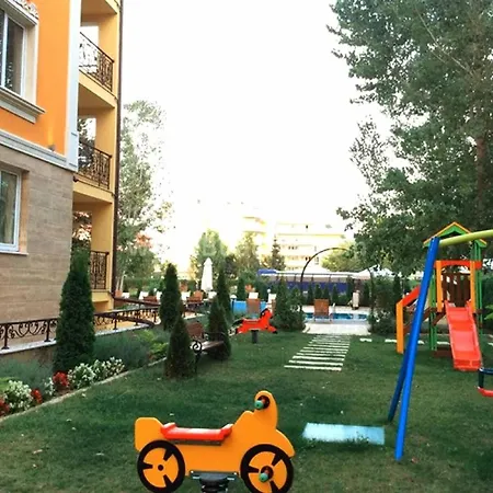 Marvel Delux Private * סאני ביץ'